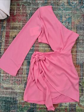 One-Shoulder Pink Tie-Waist Dress